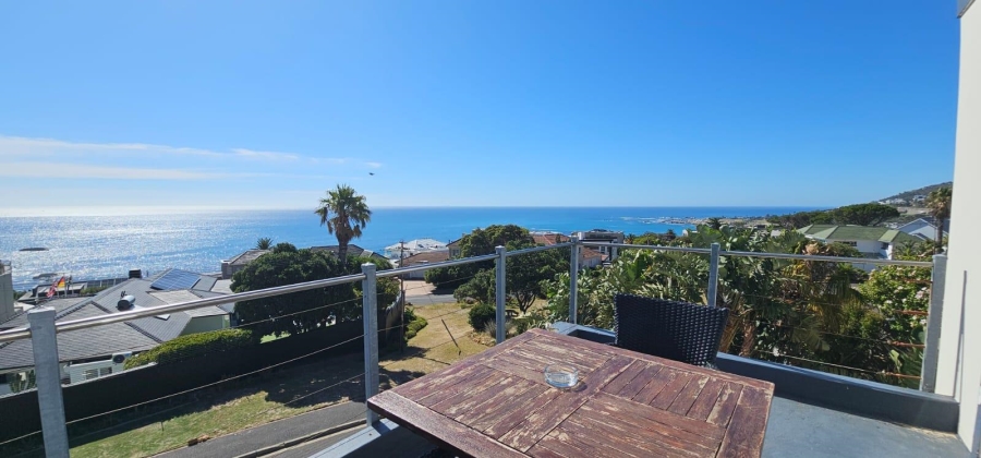 6 Bedroom Property for Sale in Camps Bay Western Cape